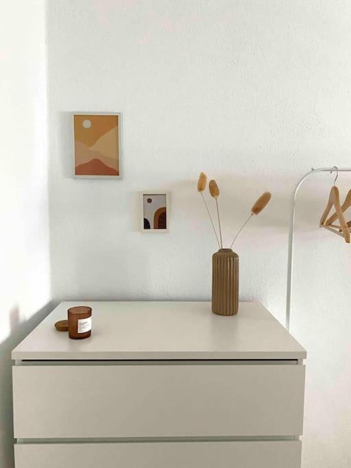 Ferienwohnung Nr. 1 Terrasse Bodden Kanu Bootssteg Zudar エクステリア 写真